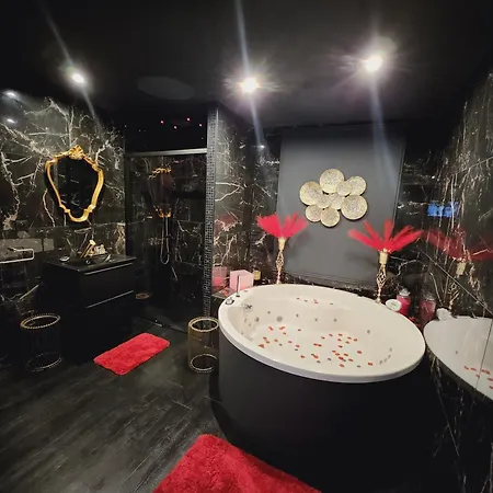 O' Plaisirs Interdits - Loveroom Апартаменты *