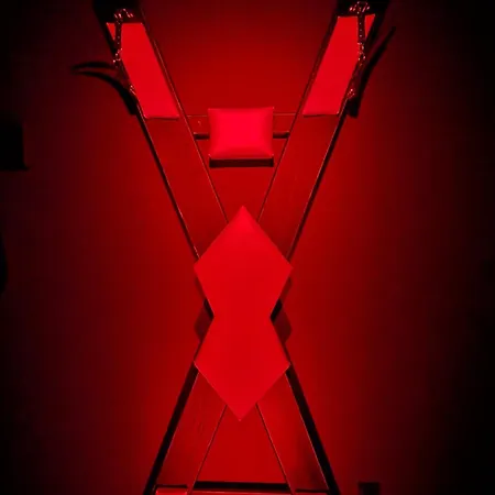 O' Plaisirs Interdits - Loveroom *