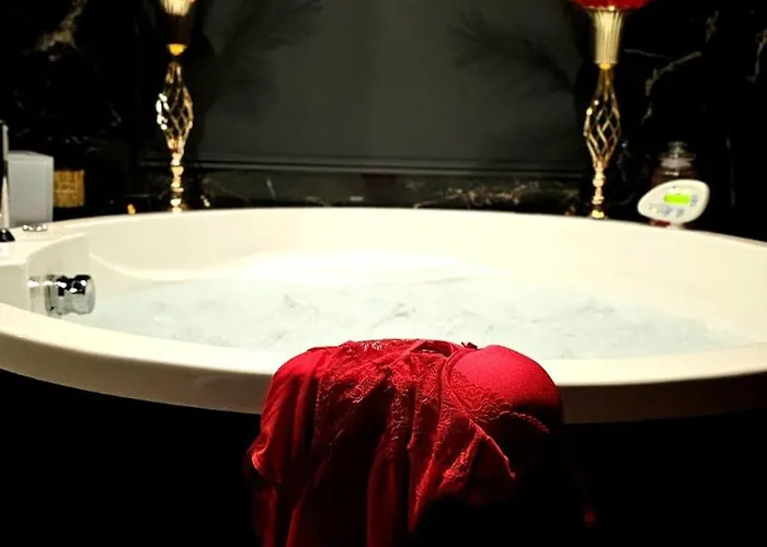 O' Plaisirs Interdits - Loveroom